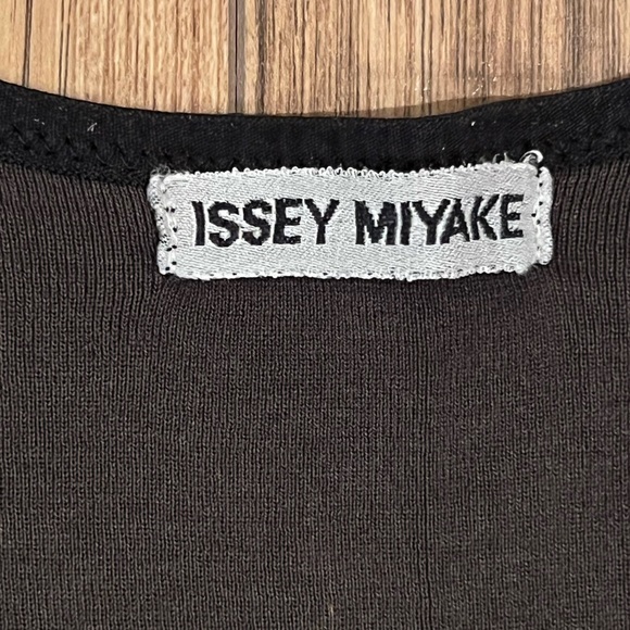 Issey Miyake Bleached Tank Top - Picture 4 of 5